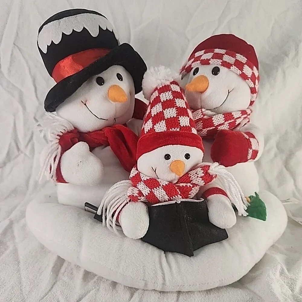 VTG Innovage Jolly Jinglers Singing Snowman Family Jingle Bells Christmas Winter